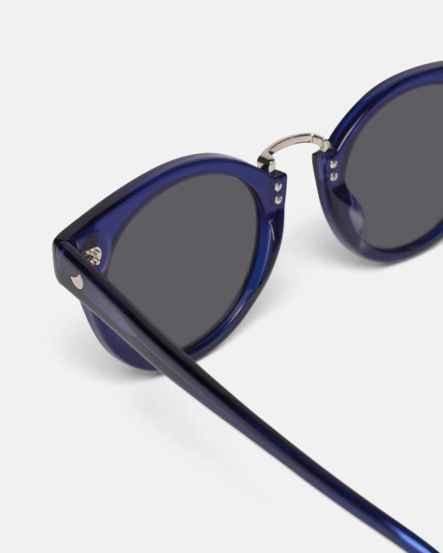 Duy - Bio-Plastic Round-Frame Sunglasses - Navy - Image 3