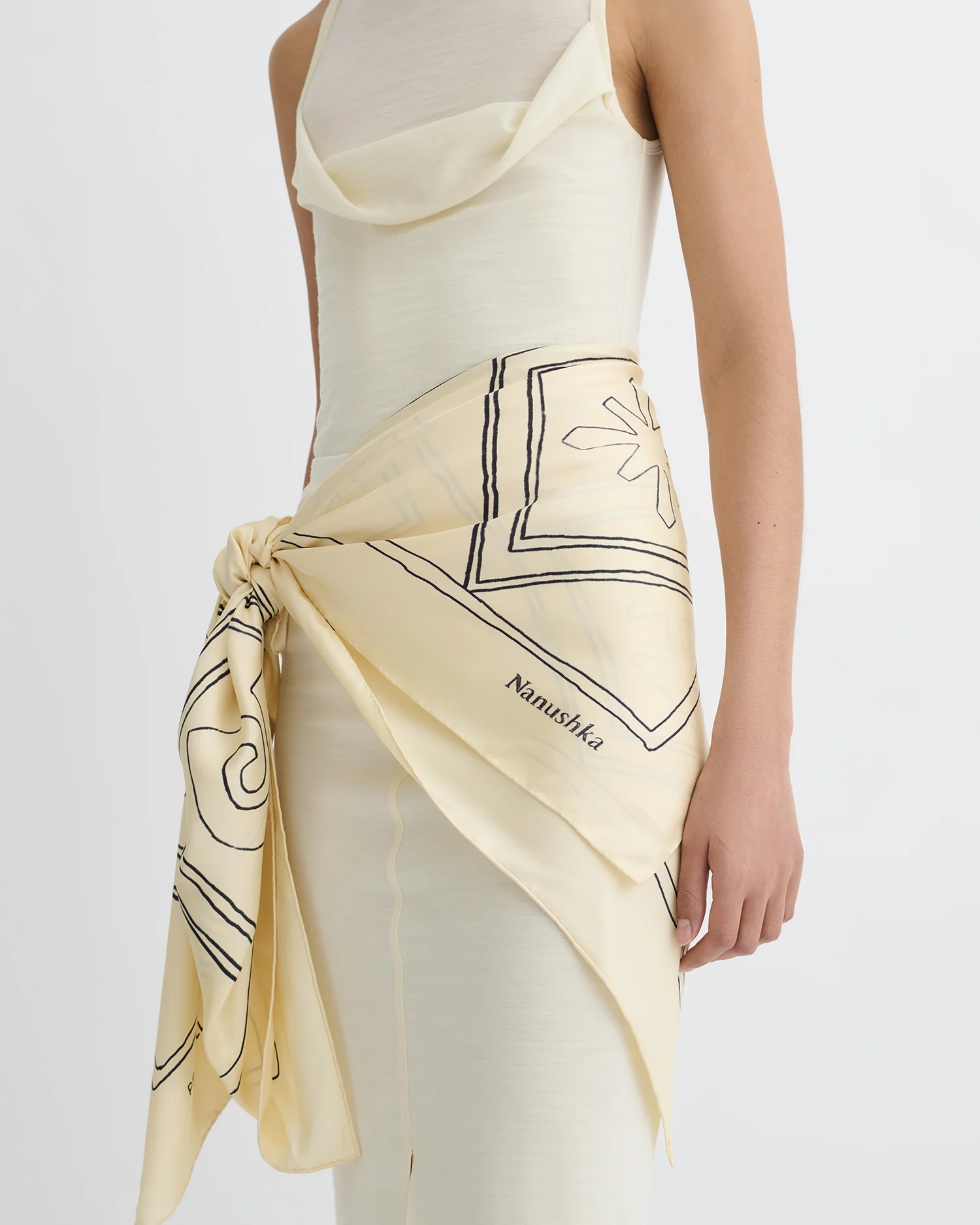 Miani - Printed Silk Scarf - Symbol Argyle Creme/Black - Image 2