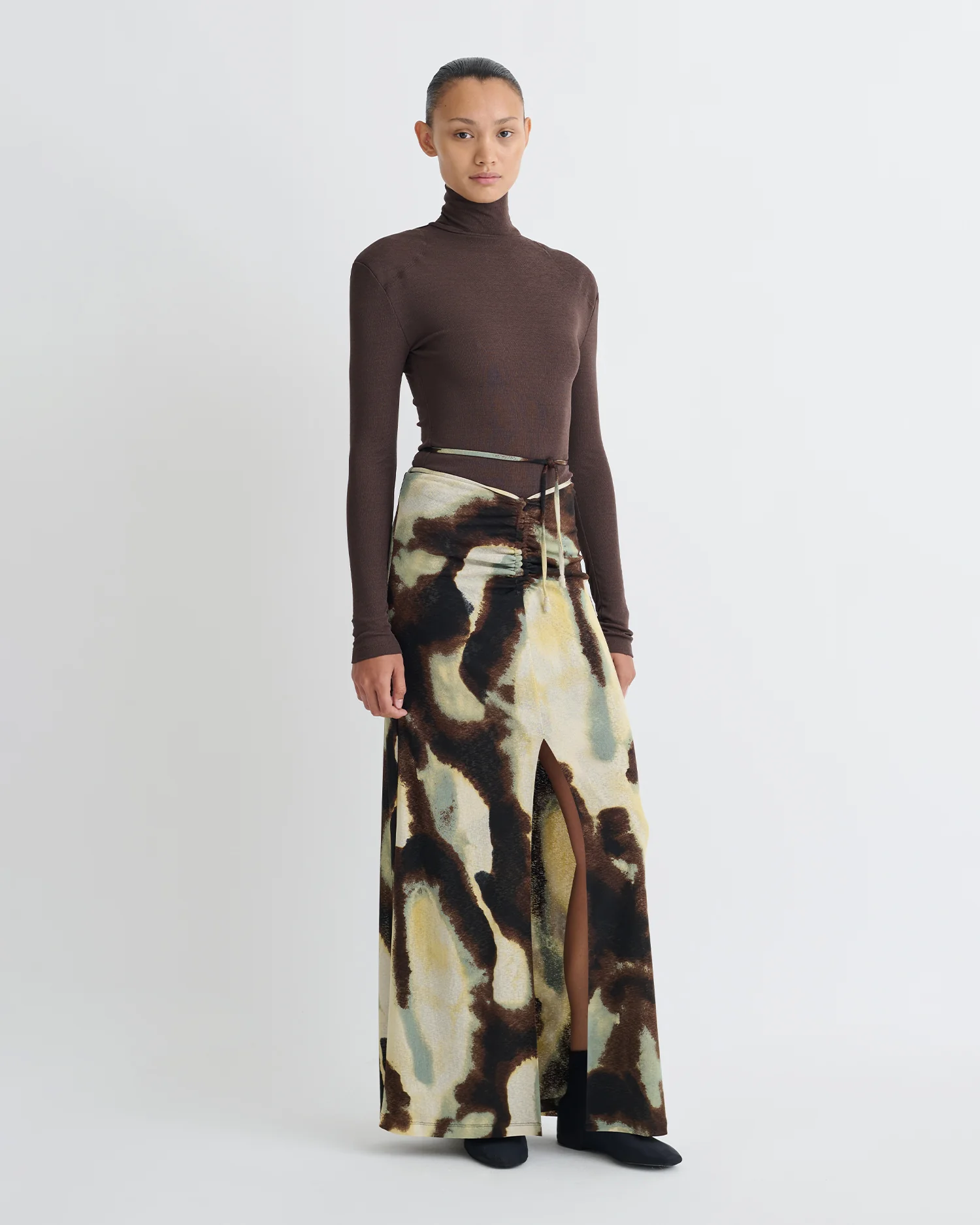 Cheyen - Mesh Jersey Long Skirt - Watercolor Sage - Image 3