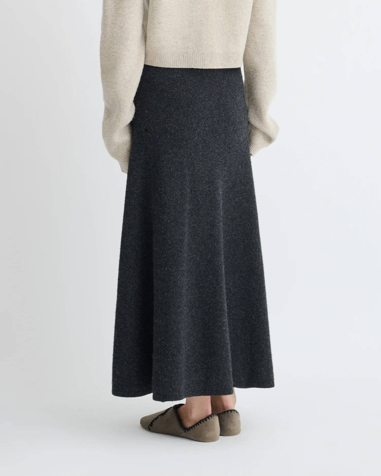 Priel - Overwashed Merino Mid-Length Skirt - Charcoal - Image 5