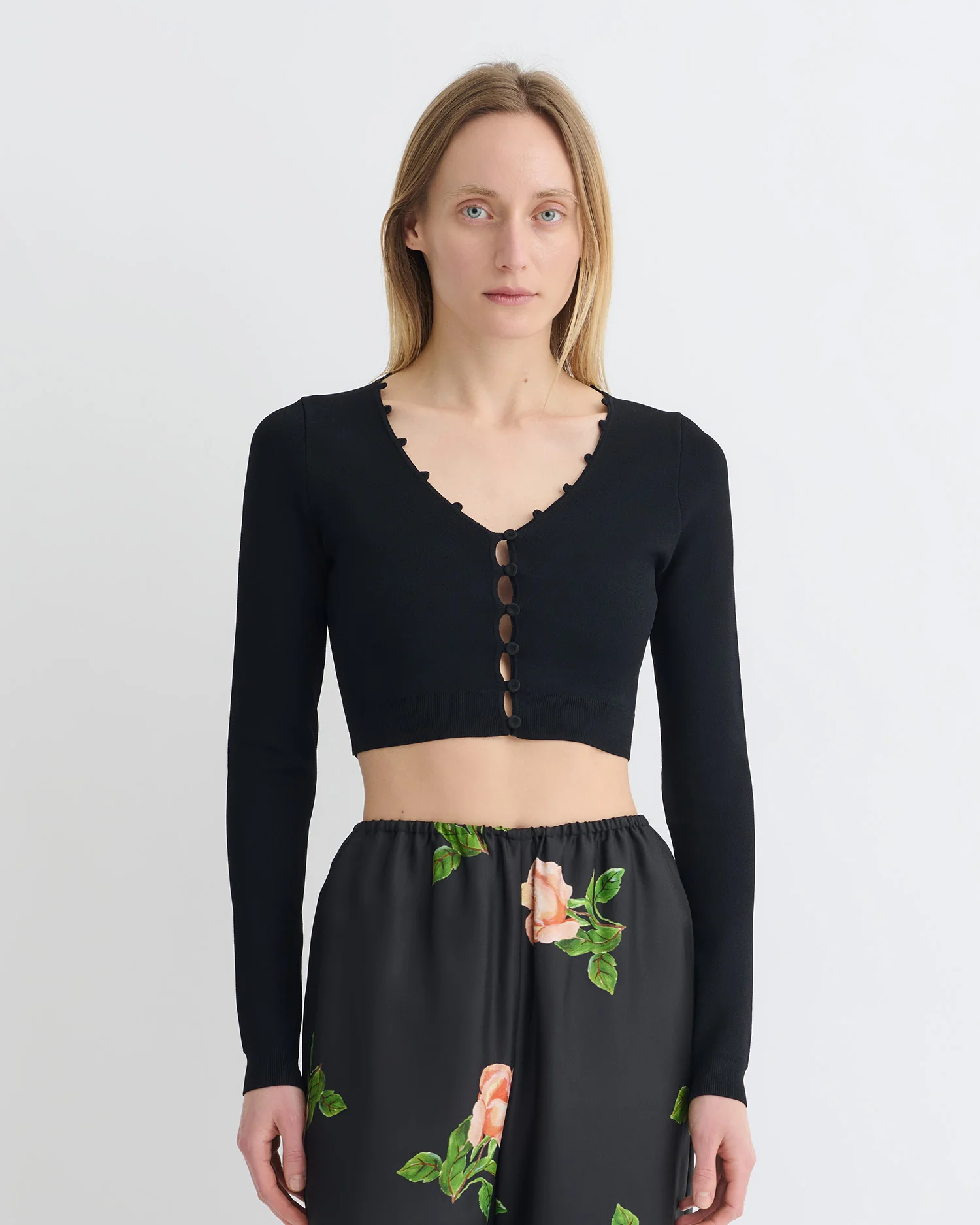 Dovie - Cropped Cardigan - Black - Image 3