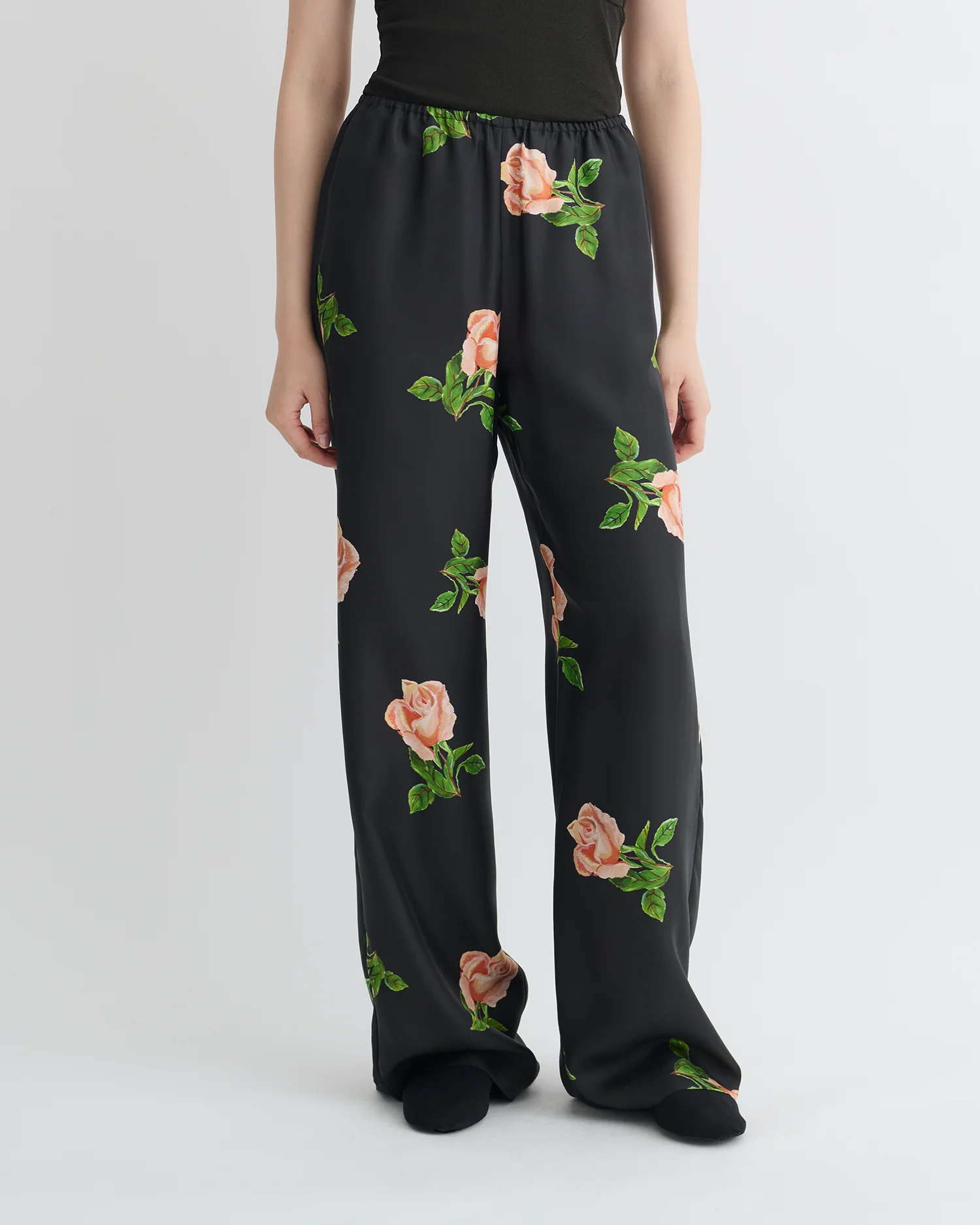 Arvenn - Printed Silk Twill Pants - Off Black/Roses - Image 3