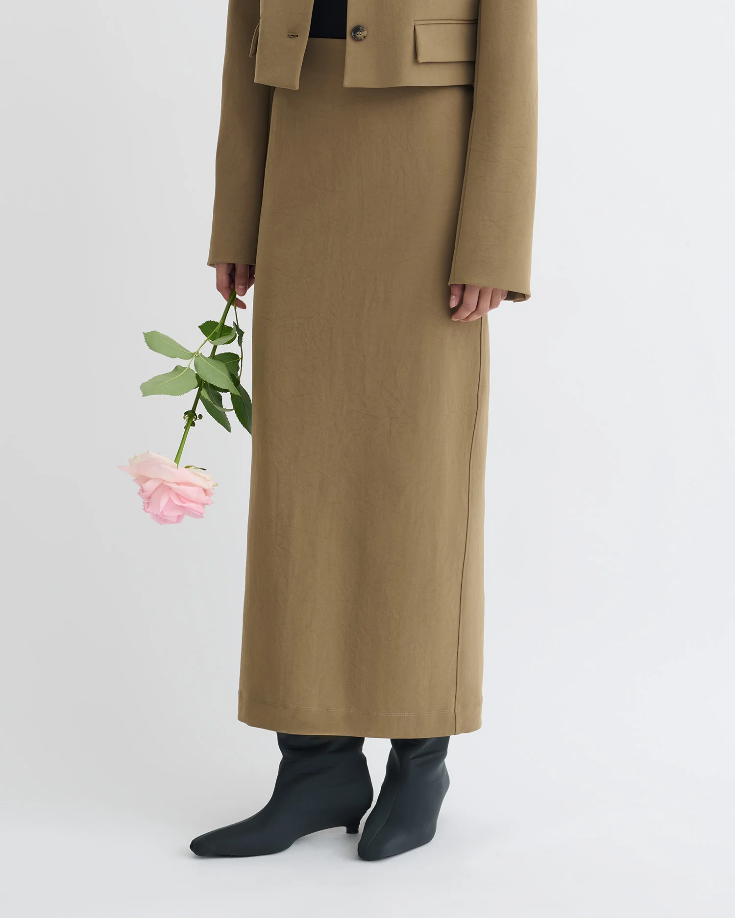 Nya - Paper Jersey Midi Skirt - Brown - Image 4