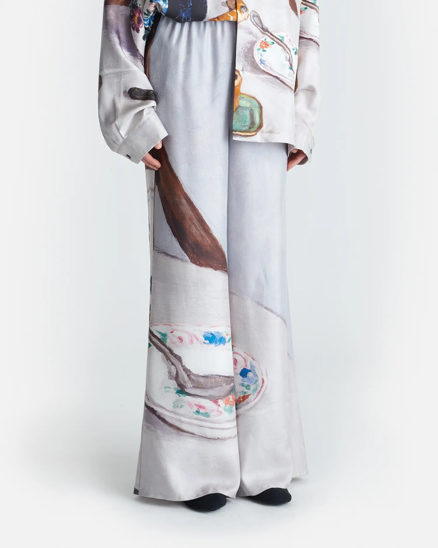 Milon - Printed Flared Silk Twill Pants - Poppyseed Cake - Image 2