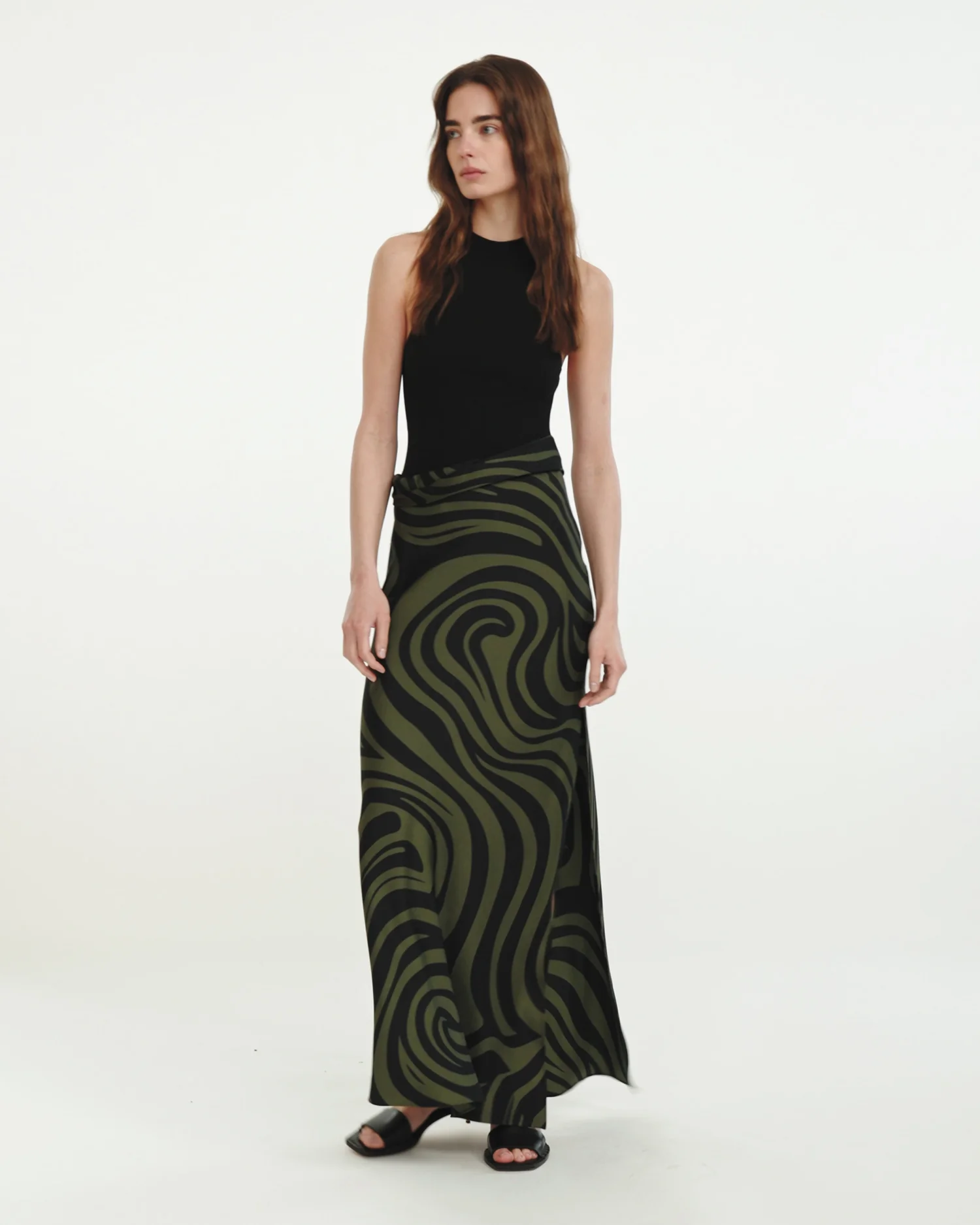 Jordyn - Maxi dress - Midnight Green Swirl - Image 2